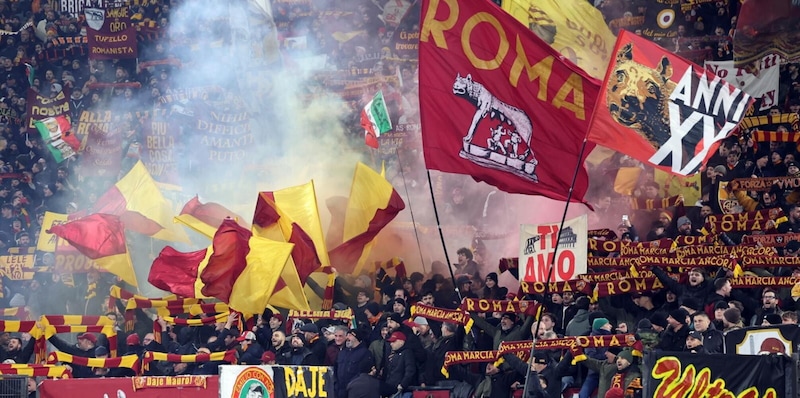 Trasferte vietate ai tifosi della Roma, ecco il rischio che c&rsquo;&egrave; dietro