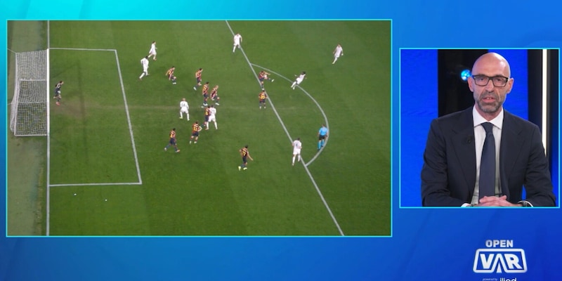 Il mea culpa di Tonolini a Open Var sul rigore non dato alla Roma: "Fallo di mano assolutamente punibile". E sul tocco di Ricci...