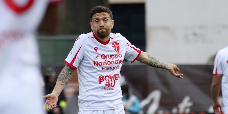 La prima stagione del Papu Gomez al Padova è già finita: possibile operazione alla caviglia 4 La prima stagione del Papu Gomez al Padova è già finita: possibile operazione alla caviglia