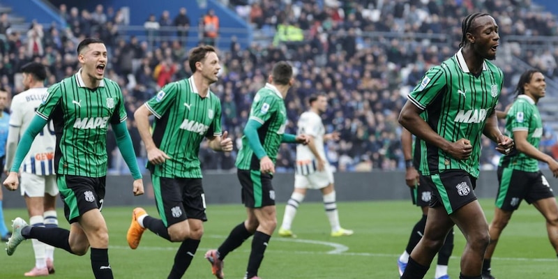 Sassuolo-Atalanta 2-1: Koné e Thorstvedt lanciano Grosso, a Palladino non basta Musah. Espulso Pinamonti 1 Sassuolo-Atalanta 2-1: Koné e Thorstvedt lanciano Grosso, a Palladino non basta Musah. Espulso Pinamonti