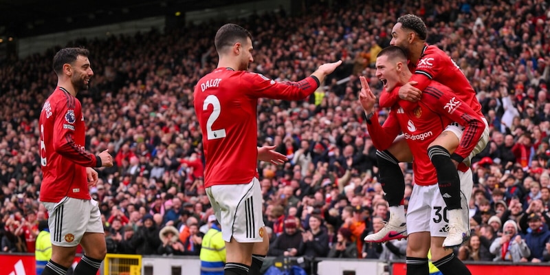 Manchester United, tris all'Aston Villa e terzo posto in classifica. Pari tra Nottingham e Fulham