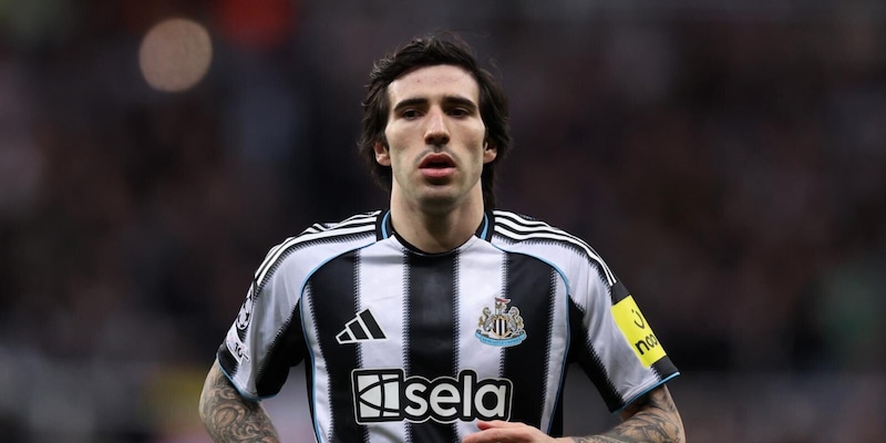 Tonali vicino all'addio al Newcastle: c'è un altro top club di Premier che lo vuole 2 Tonali vicino all'addio al Newcastle: c'è un altro top club di Premier che lo vuole
