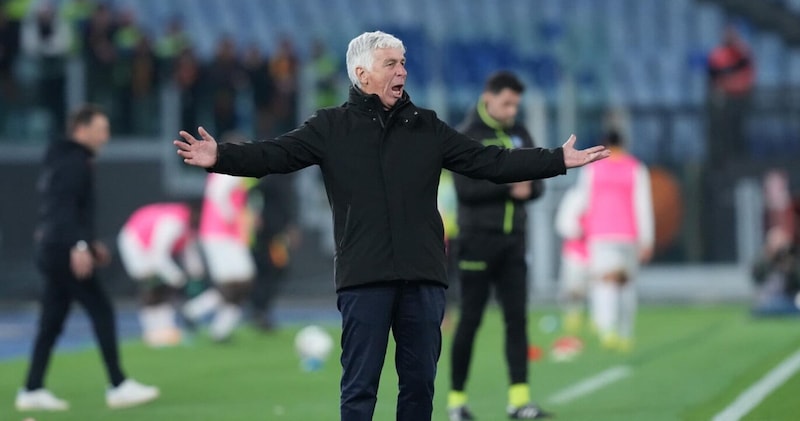 Gasperini, nessuna intervista dopo la vittoria con il Lecce: il motivo 2 Gasperini, nessuna intervista dopo la vittoria con il Lecce: il motivo