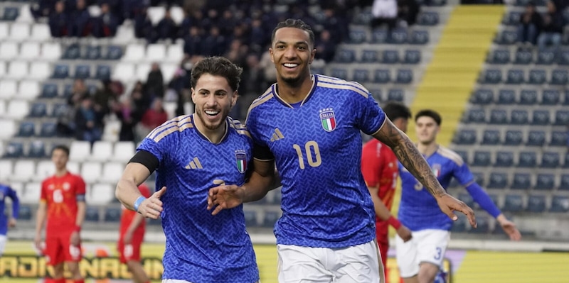 Under 21, è Italia show: poker alla Macedonia del Nord! Subito Ndour, poi gli azzurrini dilagano 2 Under 21, è Italia show: poker alla Macedonia del Nord! Subito Ndour, poi gli azzurrini dilagano