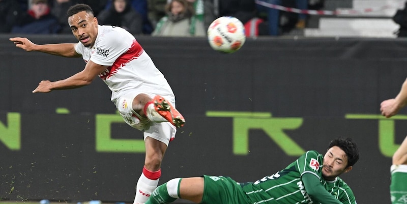 Bundesliga, lo Stoccarda travolge il Werder e aggancia il terzo posto. Il Lipsia non molla