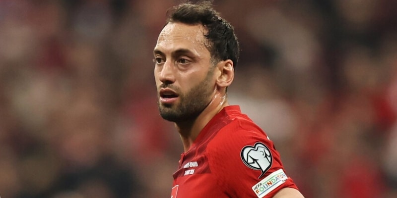 Calhanoglu, allarme Inter poi rientrato con la Turchia: "Ora la finale, grazie Chivu" 3 Calhanoglu, allarme Inter poi rientrato con la Turchia: "Ora la finale, grazie Chivu"