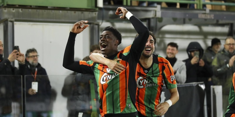 Serie B, il Venezia in fuga e il Monza frena: Stroppa sempre pi&ugrave; primo