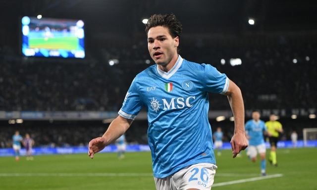 Napoli, ci mancava solo la fascite plantare: lunedì giornata di esami per Vergara