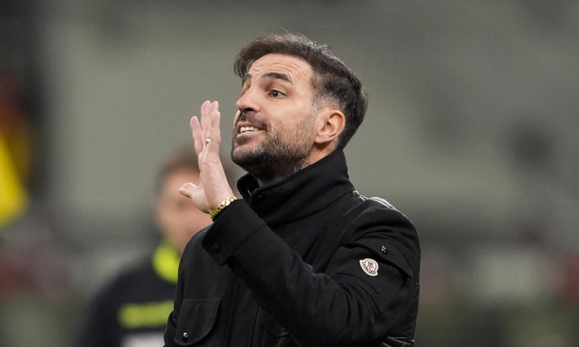 Como, i convocati per la Roma: Fabregas recupera Perrone e Diao