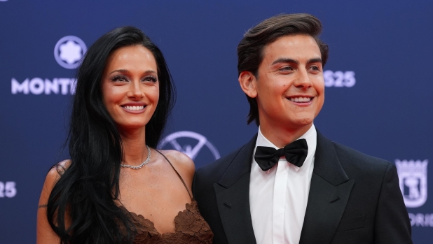 Dybala è diventato papà: al Gemelli è nata la figlia di Paulo e Oriana Sabatini 1 Dybala è diventato papà: al Gemelli è nata la figlia di Paulo e Oriana Sabatini