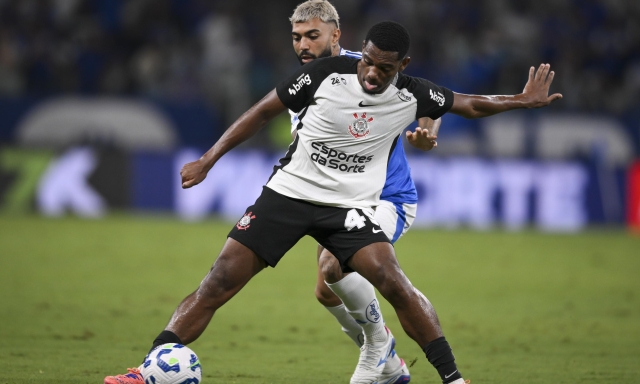 André si dichiara al Diavolo: "Al Corinthians sto bene, ma andare al Milan sarebbe un sogno" 1 André si dichiara al Diavolo: "Al Corinthians sto bene, ma andare al Milan sarebbe un sogno"