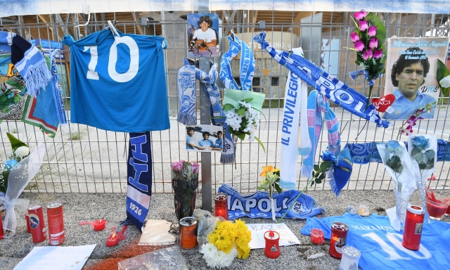 Morte Maradona, il 14 aprile parte il nuovo processo: sette persone accusate di omicidio