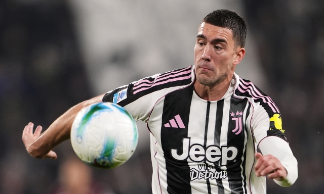 David, Vlahovic, Gimenez, Lukaku, Thuram... l'estate calda dei bomber, tutte le piste di mercato