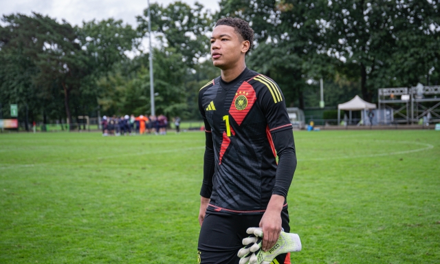 Bayern senza quattro portieri: contro l'Atalanta para un sedicenne americano