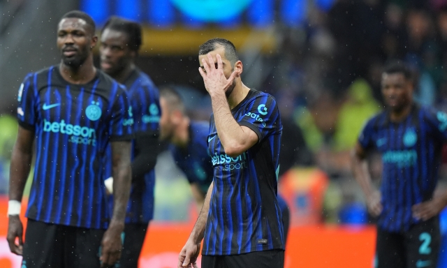 Mkhitaryan ko, Barella involuto, Sucic timido e... Inter, c'è un centrocampo da ricostruire 3 Mkhitaryan ko, Barella involuto, Sucic timido e... Inter, c'è un centrocampo da ricostruire