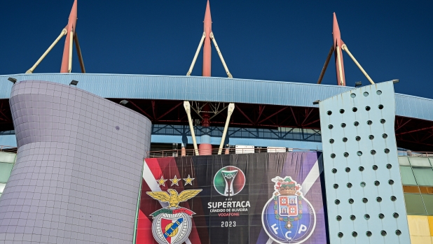 Continua il "Caso e-mail" in Portogallo: il Porto accusa il Benfica di corruzione sportiva 1 Continua il "Caso e-mail" in Portogallo: il Porto accusa il Benfica di corruzione sportiva