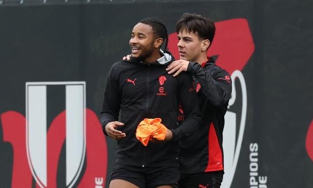 Nkunku e Jashari, 70 milioni in panchina: il piano di Allegri per rilanciarli 3 Nkunku e Jashari, 70 milioni in panchina: il piano di Allegri per rilanciarli