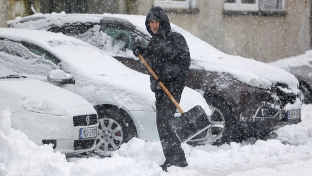In Bosnia nevica: l'Italia si allenerà a Coverciano, partenza rimandata a lunedì 2 In Bosnia nevica: l'Italia si allenerà a Coverciano, partenza rimandata a lunedì