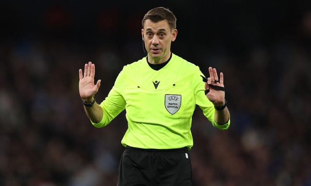 Bosnia-Italia, arbitra Turpin. E con lui c'è un precedente da brividi... 3 Bosnia-Italia, arbitra Turpin. E con lui c'è un precedente da brividi...