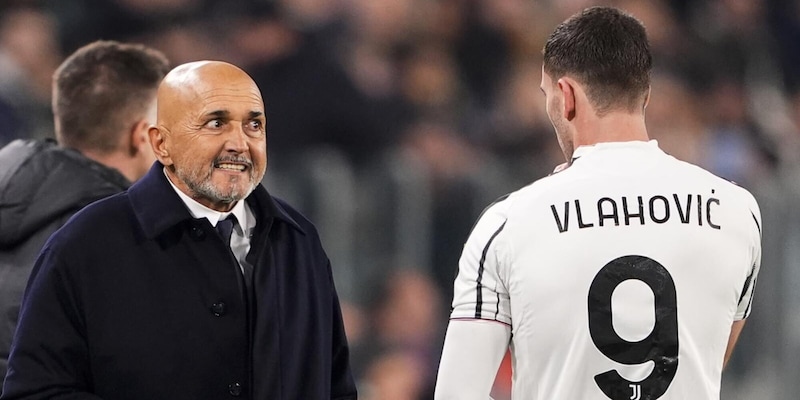 Vlahovic, ci vuole prudenza: la trattativa per il rinnovo &egrave; complicata ma la strategia &egrave; chiara