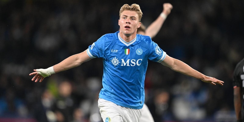 Hojlund a caccia di gol: con la 10 del Napoli insegue il nuovo record nei campionati top d&rsquo;Europa