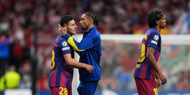 Raphinha è una furia contro gli arbitri: "Rubata la qualificazione al Barcellona. Qualcuno ha paura..." 3 Raphinha è una furia contro gli arbitri: "Rubata la qualificazione al Barcellona. Qualcuno ha paura..."