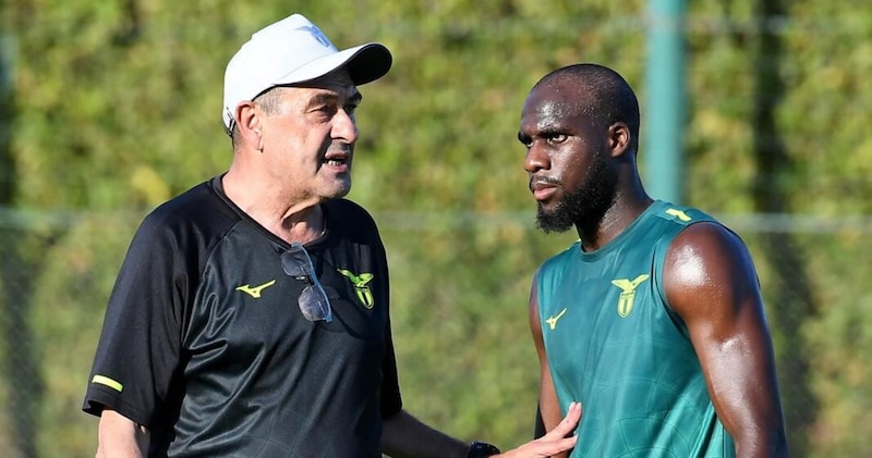 La Lazio contro la Fiorentina con cinque assenti: Sarri punta tutto su Dia