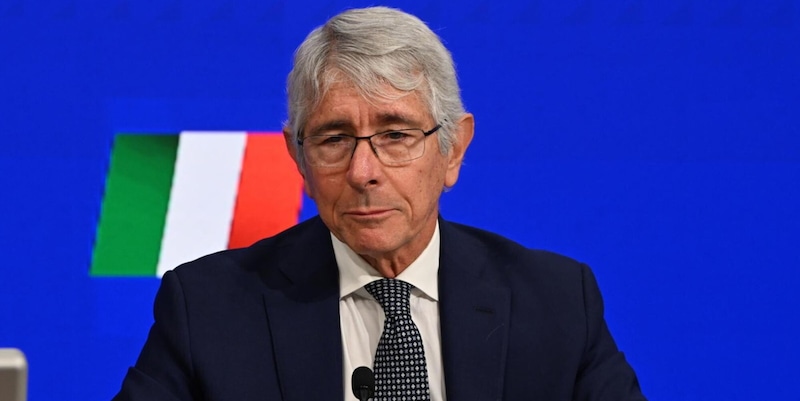 Abodi durissimo dopo l'eliminazione dell'Italia dal Mondiale: "Il calcio italiano va rifondato, i vertici della Figc..." 3 Abodi durissimo dopo l'eliminazione dell'Italia dal Mondiale: "Il calcio italiano va rifondato, i vertici della Figc..."