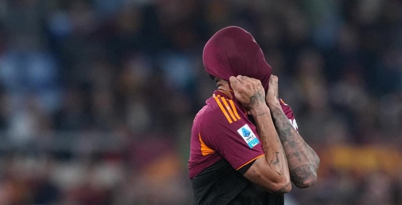 Pellegrini, confermata la lesione al flessore: fuori un mese 3 Pellegrini, confermata la lesione al flessore: fuori un mese