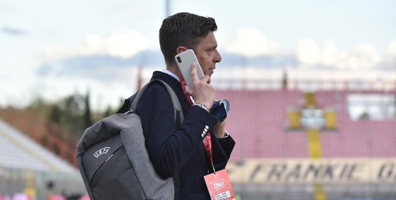 Tensione in Procura per la gestione del caso arbitri: cinque gli indagati noti ma gli iscritti sarebbero di pi&ugrave;