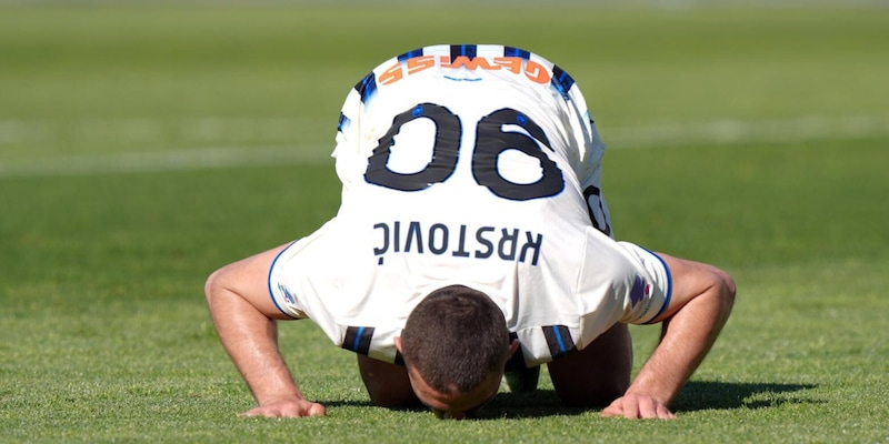 Atalanta, tris a Lecce con vista sull'Europa: a segno Scalvini, l'ex Krstovic e Raspadori 2 Atalanta, tris a Lecce con vista sull'Europa: a segno Scalvini, l'ex Krstovic e Raspadori