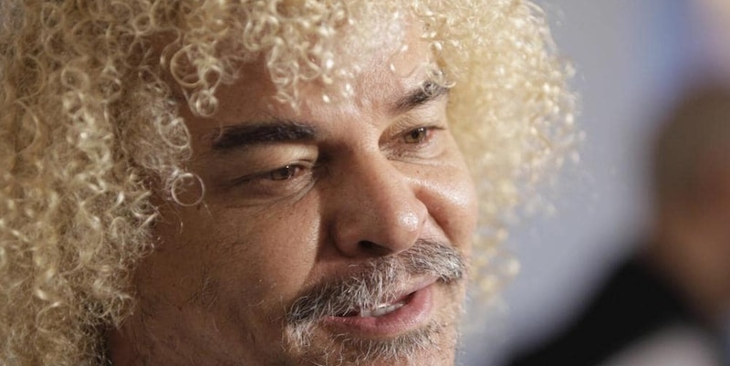 Valderrama svela il segreto sui suoi capelli: gli offrirono due milioni per tagliarli e lui...