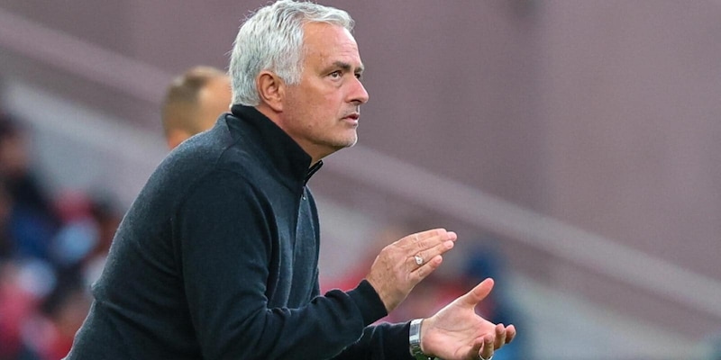 Mourinho al Real Madrid, spunta il like di Mbapp&eacute;. Ma dal Portogallo fanno muro&nbsp;