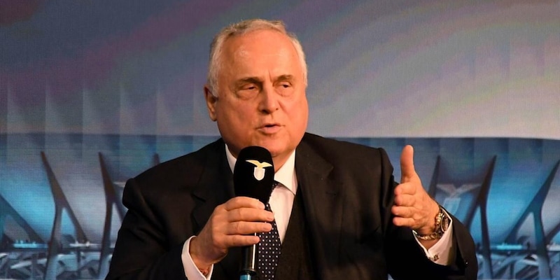 Lotito sicuro: "Serve un commissario per ristrutturare il calcio italiano" 2 Lotito sicuro: "Serve un commissario per ristrutturare il calcio italiano"