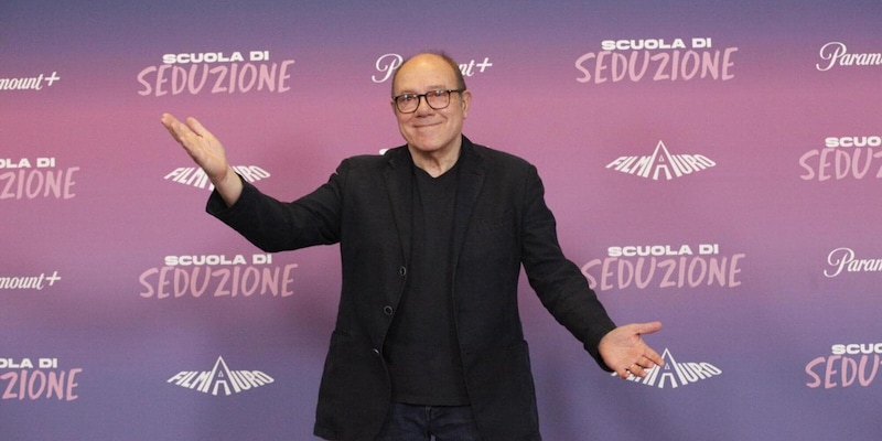 Verdone polemico sul nuovo stadio della Roma: "La Lazio lo avr&agrave; al centro. Il nostro dov'&egrave;? Non mi ricordo..."