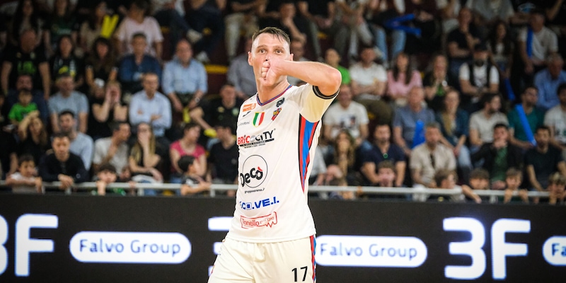 Serie A KINTO, Turmena: dura lex, sed ex! Colpo grosso Meta Catania. Pari tra Capurso e Cosenza