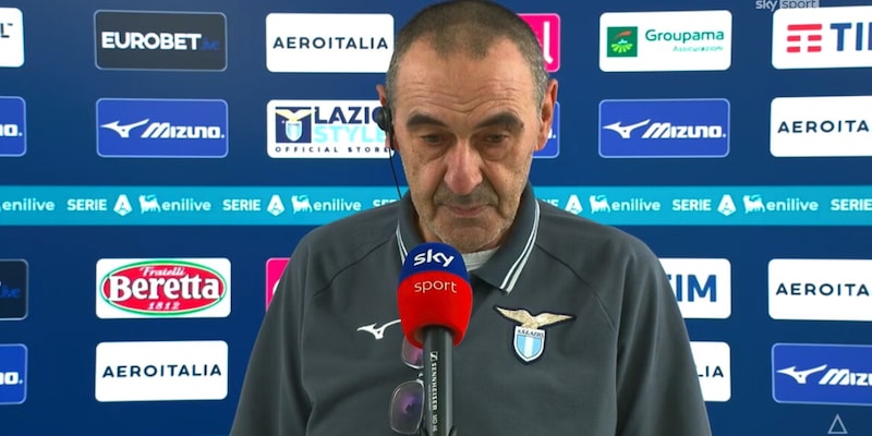 Sarri: "La stagione della Lazio &egrave; formativa. Se mi capitava 15 anni fa era meglio..."