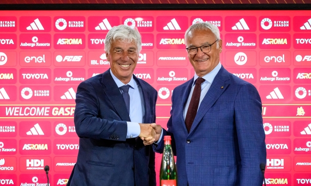 Ranieri, bordate a Gasp: "Tre allenatori prima di lui hanno rifiutato. Poi ha avallato i nostri acquisti" 3 Ranieri, bordate a Gasp: "Tre allenatori prima di lui hanno rifiutato. Poi ha avallato i nostri acquisti"