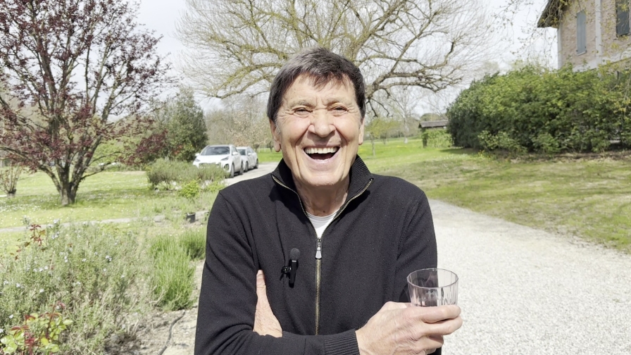 Morandi scherza su Orsolini: "Ora fai il cantante". Poi la frecciatina a Gattuso 3 Morandi scherza su Orsolini: "Ora fai il cantante". Poi la frecciatina a Gattuso