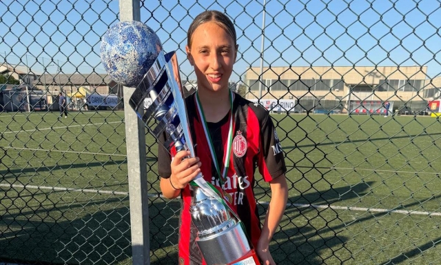 C'è una Modric che vince a Pasquetta: la figlia Ema conquista la Garino Cup col Milan 2 C'è una Modric che vince a Pasquetta: la figlia Ema conquista la Garino Cup col Milan