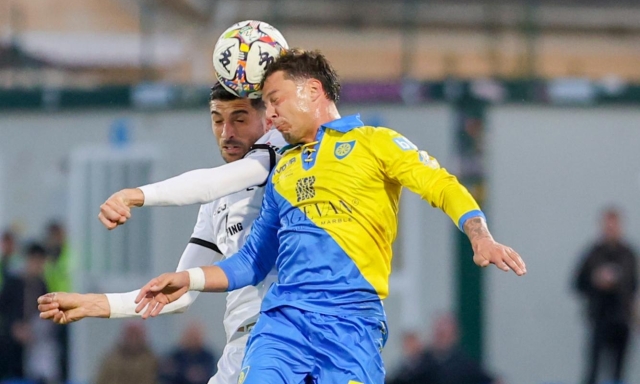 Spezia, cattivissimo me. Dieci rossi, solo il Real Saragozza fa peggio nell'Europa che conta 2 Spezia, cattivissimo me. Dieci rossi, solo il Real Saragozza fa peggio nell'Europa che conta