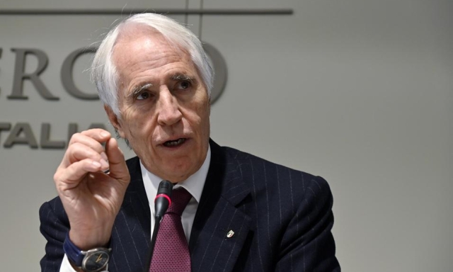 Malagò dopo l'incontro con Aic e Aiac: "Spirito propositivo". Nel pomeriggio tocca ad Abete