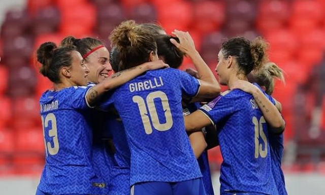 Italia a valanga: 6-0 alla Serbia e caccia al primo posto nel girone 3 Italia a valanga: 6-0 alla Serbia e caccia al primo posto nel girone