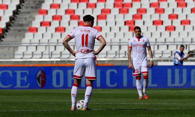Dalla Samp al Pescara fino al Bari: Serie B, tremano in 10. Incubo C, è un finale da paura