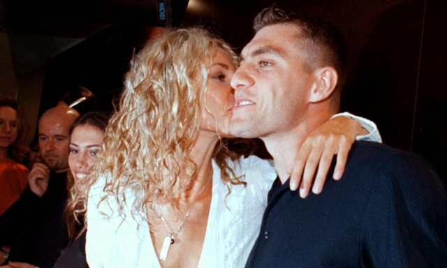 Amore strappato con la forza o pagato... che tristezza, una volta i calciatori erano seduttori