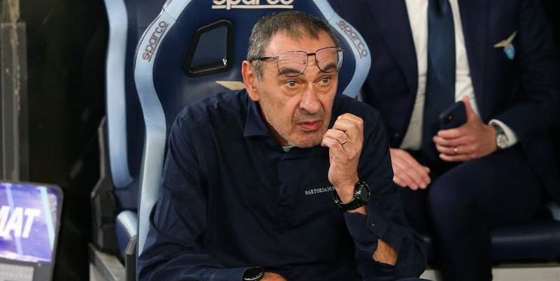 Lazio-Inter, Sarri cambia: ci saranno cinque novità rispetto al flop in campionato 2 Lazio-Inter, Sarri cambia: ci saranno cinque novità rispetto al flop in campionato