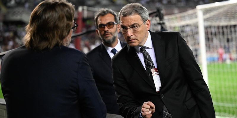 La promessa di Comolli: &ldquo;Sar&agrave; una Juve ancora pi&ugrave; forte&rdquo;. Poi svela il futuro di Yildiz
