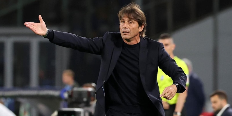 Il futuro di Conte è un rebus: l’incontro con De Laurentiis e l'idea Sarri per il Napoli 3 Il futuro di Conte è un rebus: l’incontro con De Laurentiis e l'idea Sarri per il Napoli