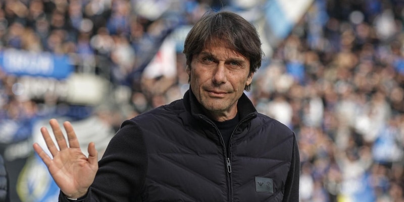 Conte e il futuro dopo Napoli: c'&egrave; l'ipotesi Nazionale. E se la Juve...
