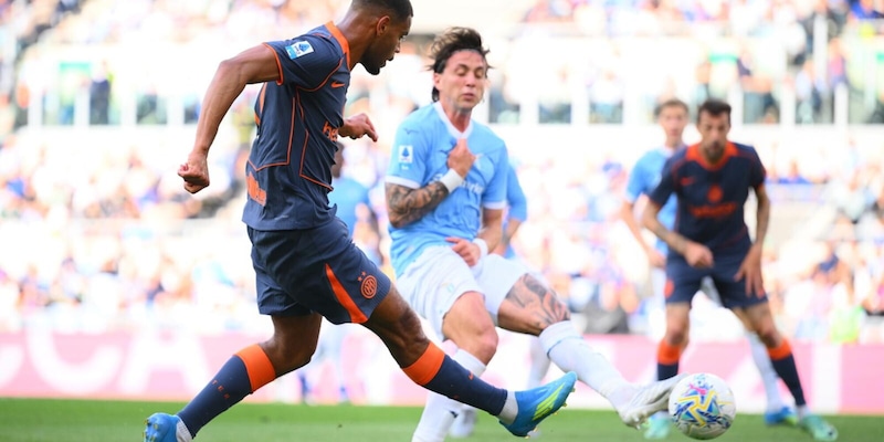 Diouf si converte, Chivu lo vuole esterno: può cambiare anche il mercato 4 Diouf si converte, Chivu lo vuole esterno: può cambiare anche il mercato